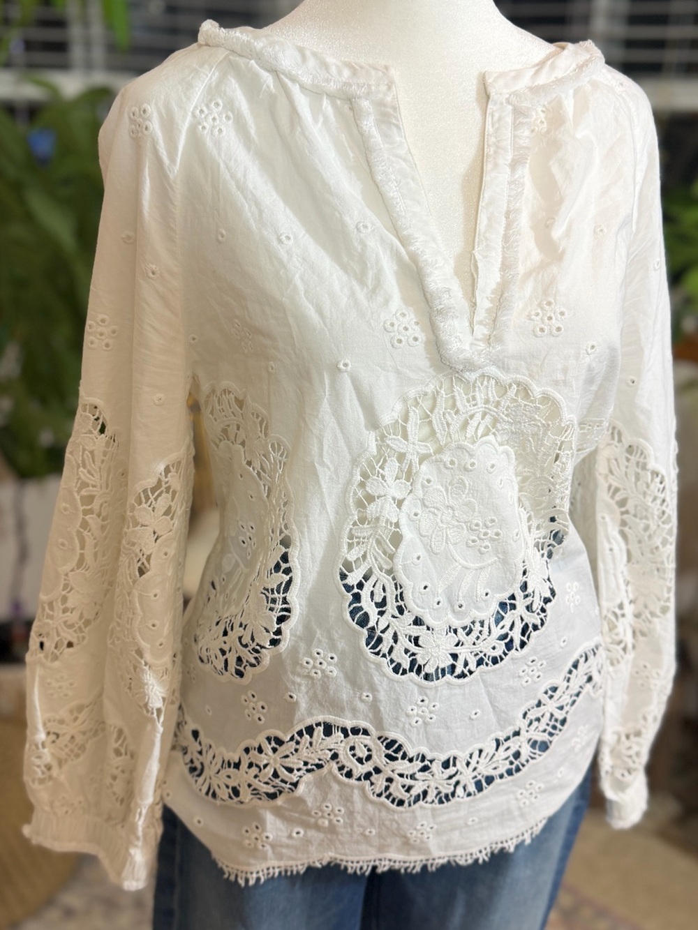 Sundance Petite XS White Cotton Eyelet Lace Blouse Boho Peasant Romantic Top - Picture 5 of 12